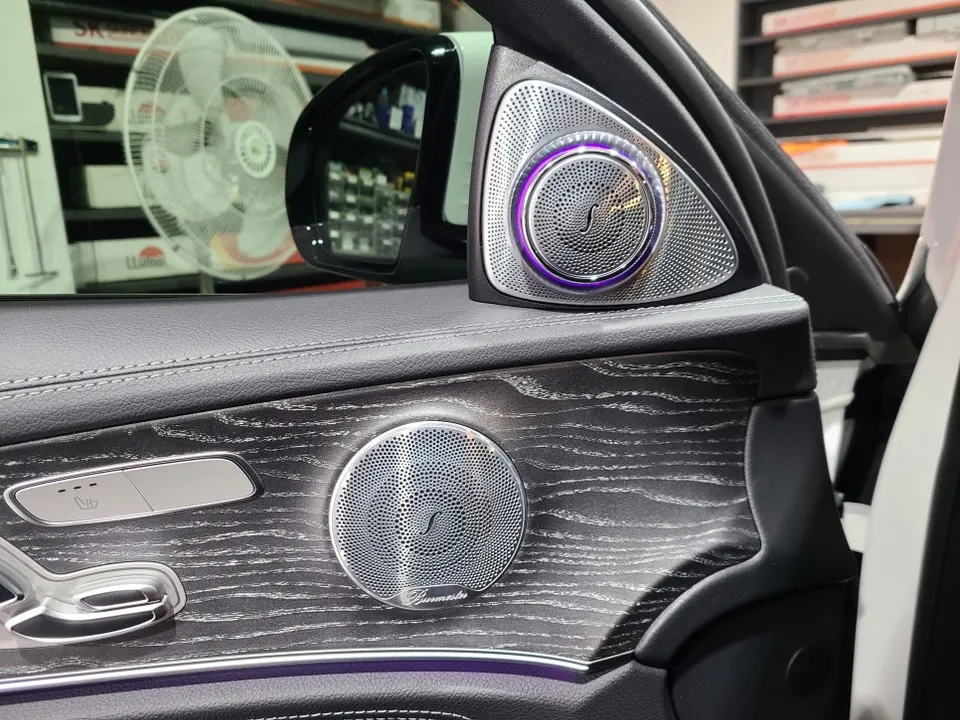 Mercedes-Benz E-Class W214 car audio - Mercedes-Benz E-Class W214 Audio Upgrade Review photo 4