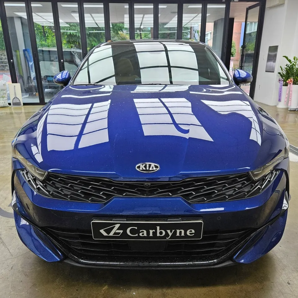 Kia K5のサイドミラーラッピング事例|費用目安・仕上がり 施工写真 2-2