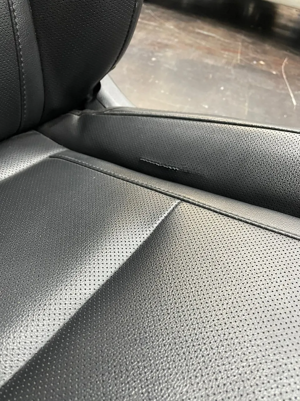 Hyundai Azera seat ventilation - Hyundai Azera Seat Climate Upgrade Review photo 4