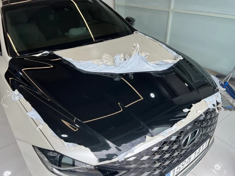 Hyundai Azeraのカーラッピング事例｜費用目安・仕上がり 施工写真 1-3