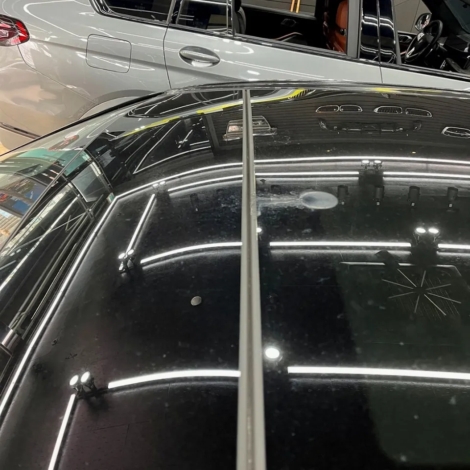 メルセデス・ベンツ Eクラス W213のガラスコーティング事例 施工写真 2-3