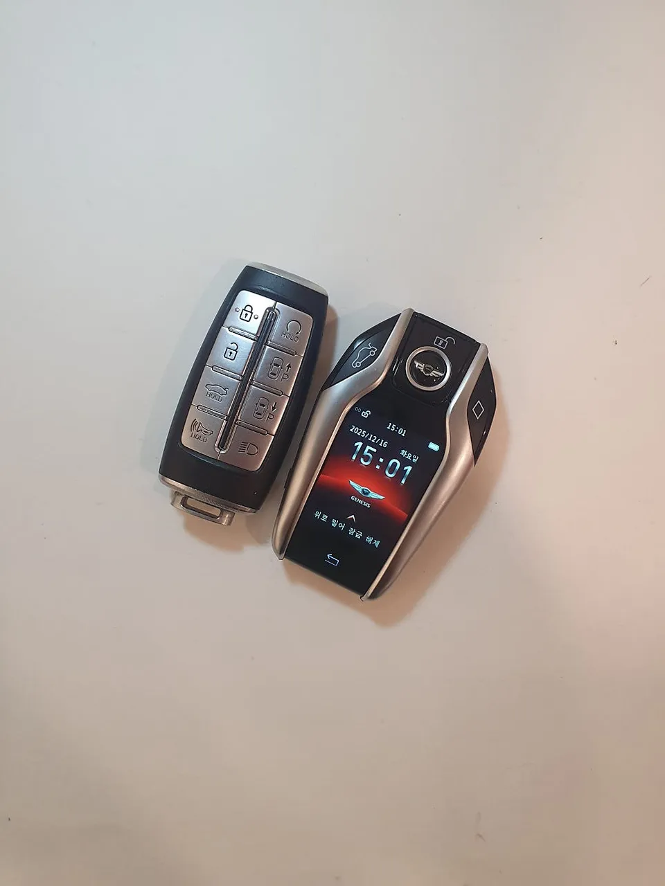 Genesis G80 oem options - Genesis G80 LCD Smart Key Upgrade Review photo 4