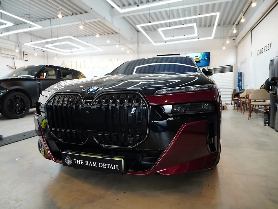 BMW 7 SeriesのPPF施工事例|費用目安・仕上がり 施工写真 3-2