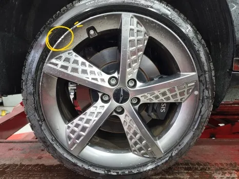 Genesis G80 wheel repair - Genesis G80 Wheel Repair Review — Flawless Curb Rash Restoration photo 3