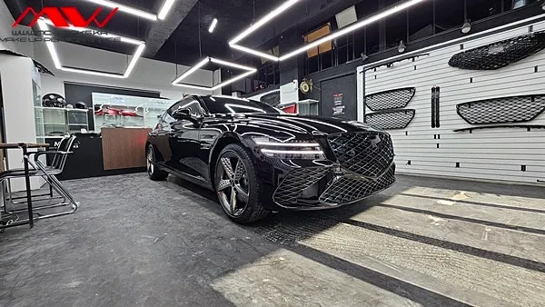 Genesis G80のカーラッピング事例｜費用目安・仕上がり 施工写真 2-3
