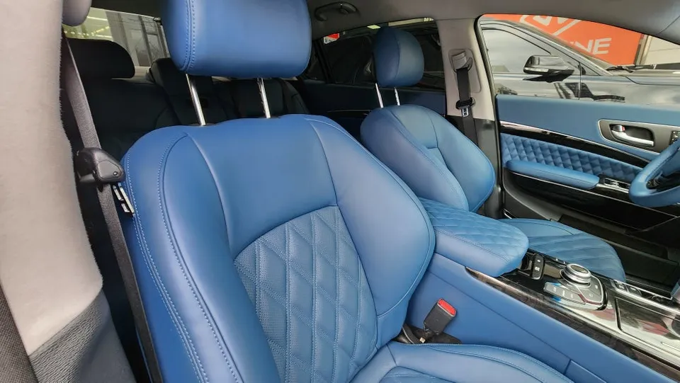 Kia K900 seat ventilation - Kia K900 Seat Climate Upgrade Review photo 4
