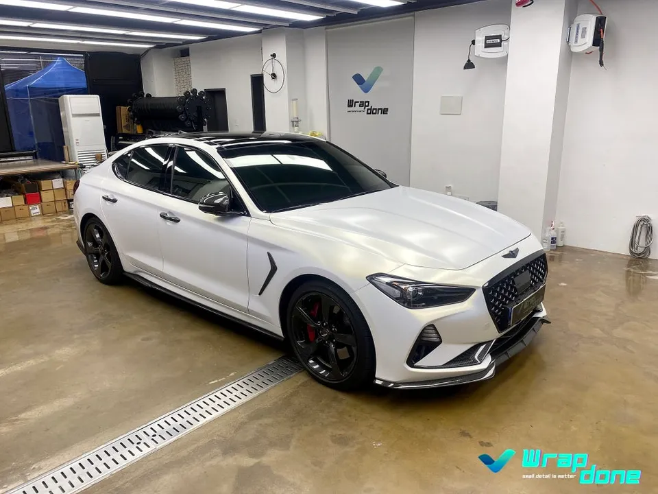 Genesis G70のカーラッピング事例｜費用目安・仕上がり 写真