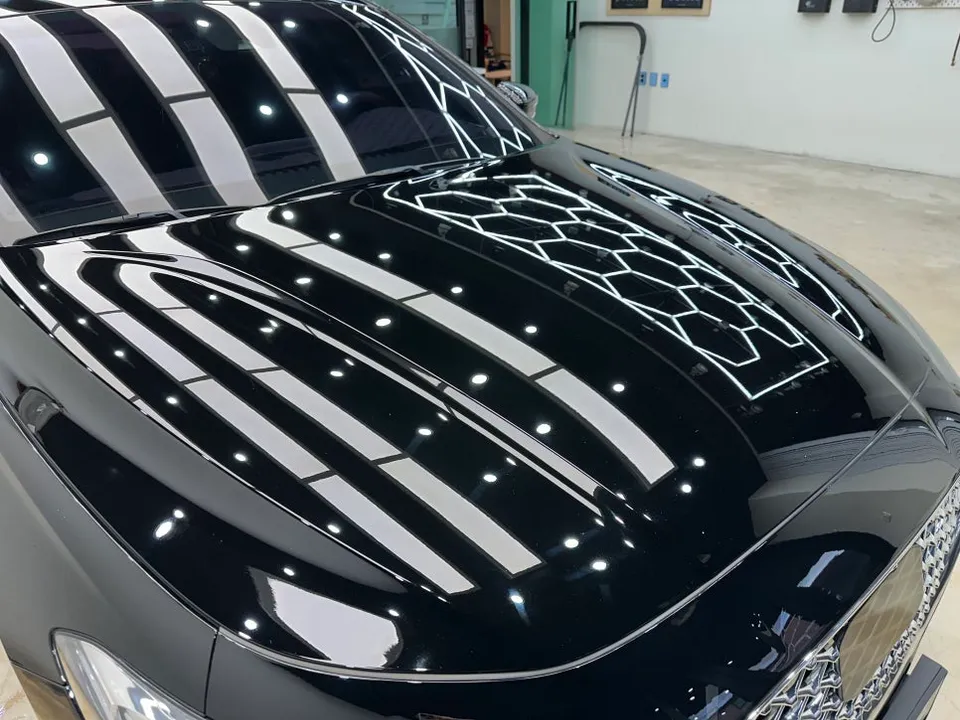 Hyundai Grandeur IGのガラスコーティング事例 施工写真 2-2