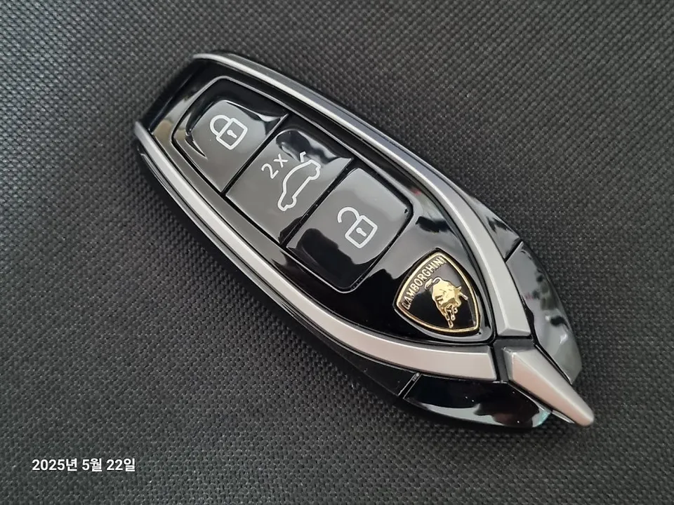 Lamborghini Urus oem options - Lamborghini Urus Oem Options Installation Review — Cost photo 5