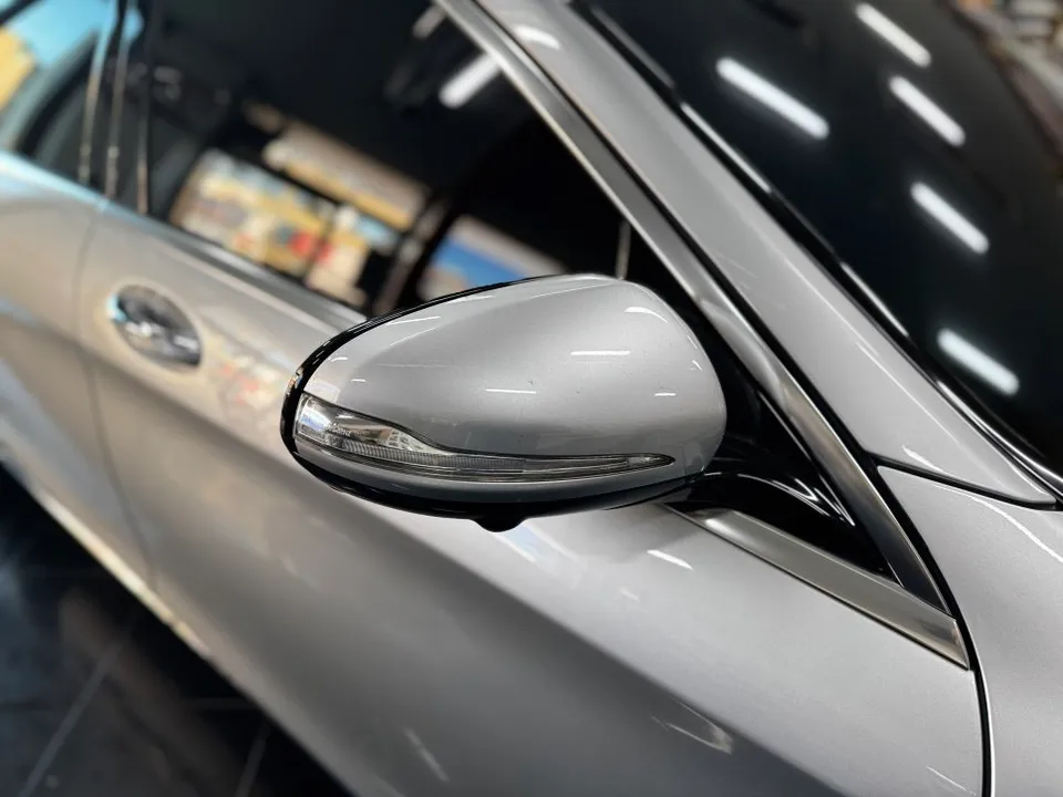 Mercedes-Benz S-Class W222のカーラッピング事例｜3Mホワイトゴールド 施工写真 4-1