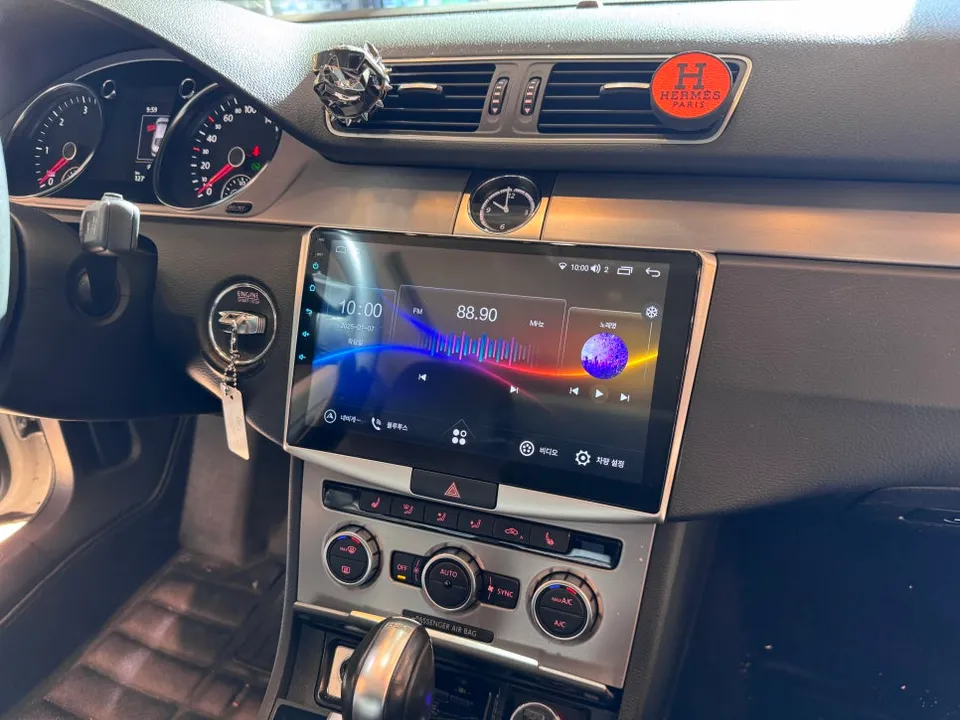 Volkswagen CC android head unit - Volkswagen CC Android Head Unit Upgrade: Seamless Integration photo 4