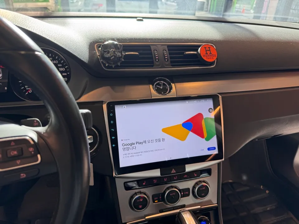 Volkswagen CC android head unit - Volkswagen CC Android Head Unit Upgrade: Seamless Integration photo 6