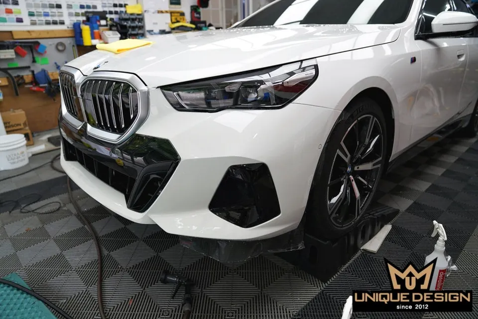 BMW 5 Series G60 PPF施工事例｜費用目安と仕上がり 施工写真 2-2