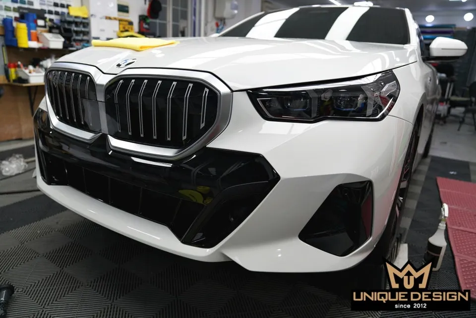 BMW 5 Series G60 PPF施工事例｜費用目安と仕上がり 施工写真 1-3