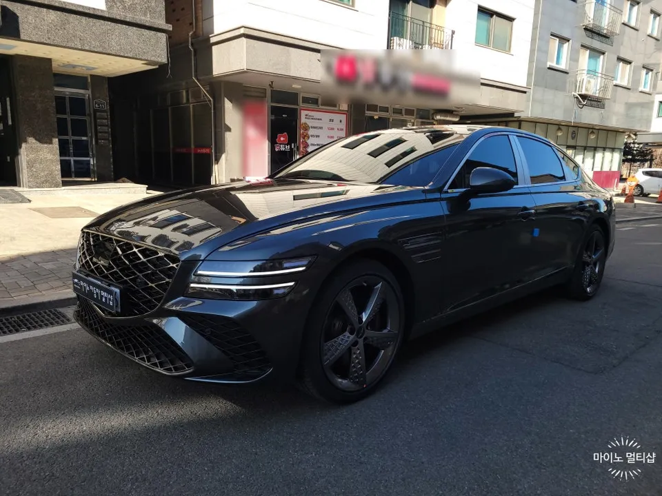 Genesis G80 カーフィルム施工事例｜費用目安と仕上がり 施工写真 3-3