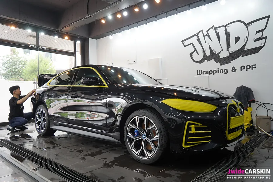 BMW i4 Vinyl Wrap Review: Satin Dark Grey Transformation photo 2
