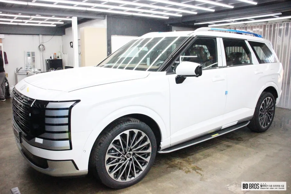 Hyundai Palisadeのカーフィルム施工事例｜費用目安・仕上がり 写真