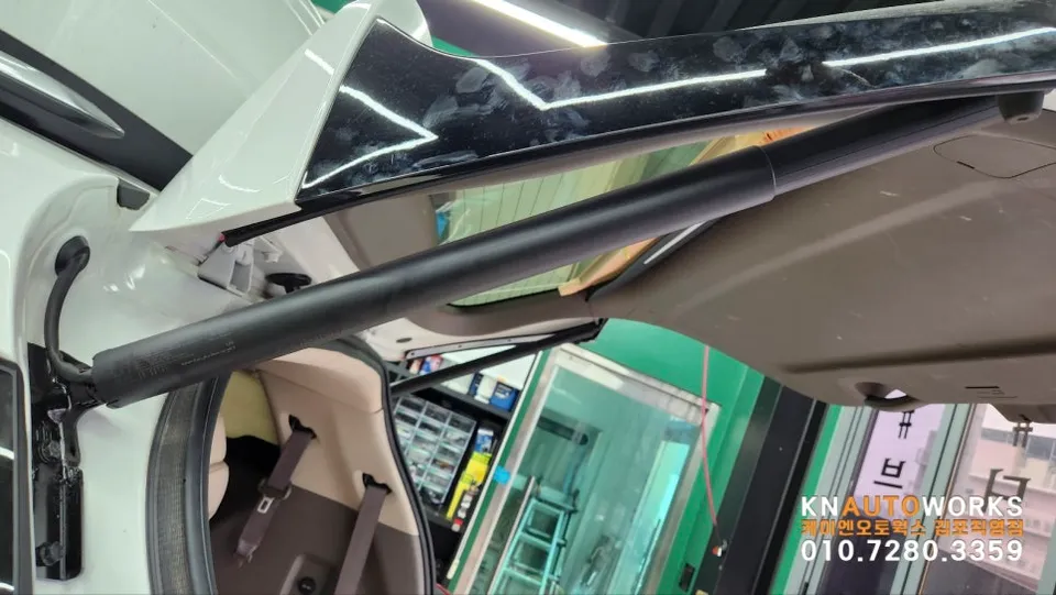 Kia Carnival KA4 oem options - Kia Carnival KA4 Power Tailgate Retrofit Review photo 5