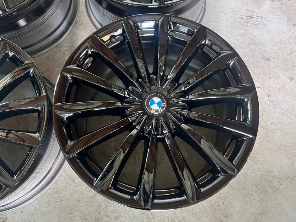 BMW 7 Series Wheel Repair & Painting Review - Black Refinish