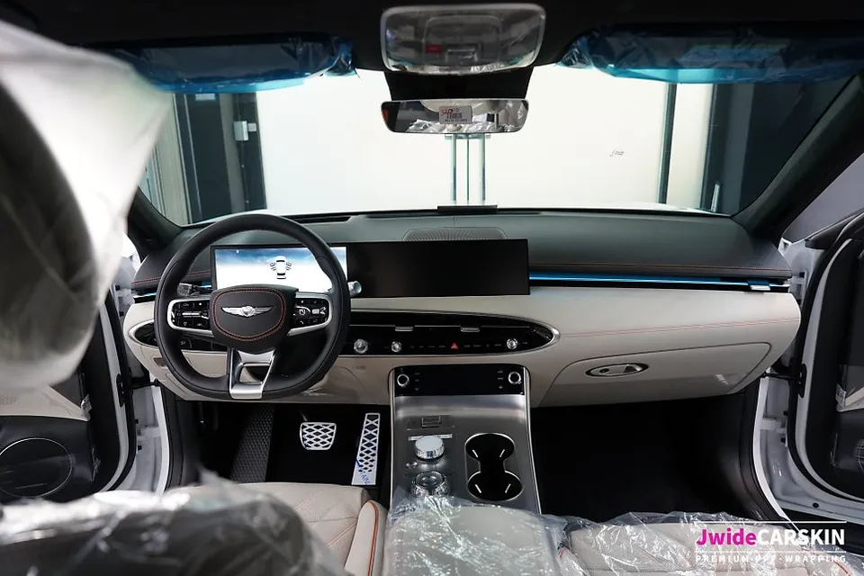 Genesis GV70 ppf - Genesis GV70 Interior PPF Review — Matte Film Stops Fingerprints photo 5