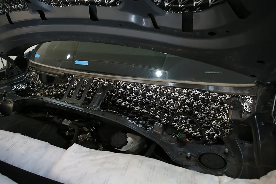 Hyundai Palisadeのカーフィルム施工事例｜費用目安・仕上がり 施工写真 1-2