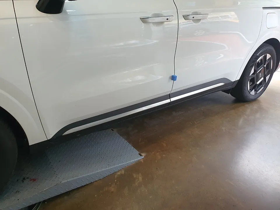 Kia Carnival 4th Gen body kit - Kia Carnival 4th Gen GSC Side Steps Review — Enhanced Safety & Co photo 4