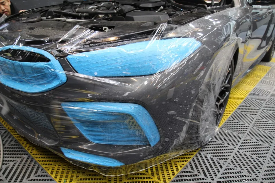 BMW M8のPPF施工事例｜費用目安と仕上がり 施工写真 2-1