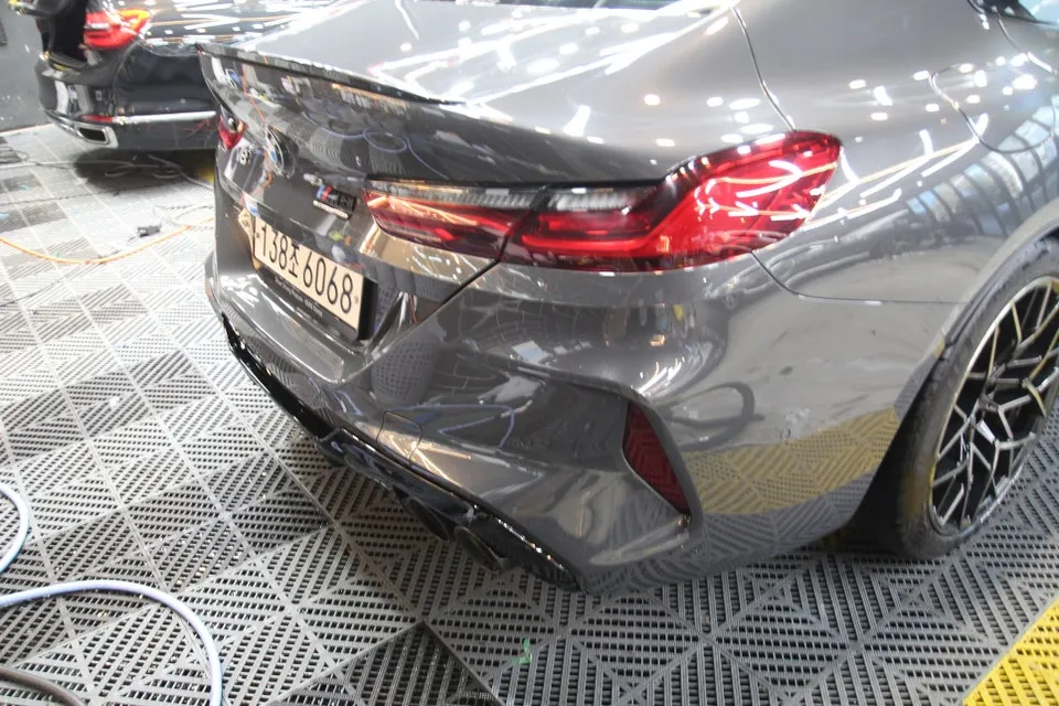 BMW M8のPPF施工事例｜費用目安と仕上がり 施工写真 2-3