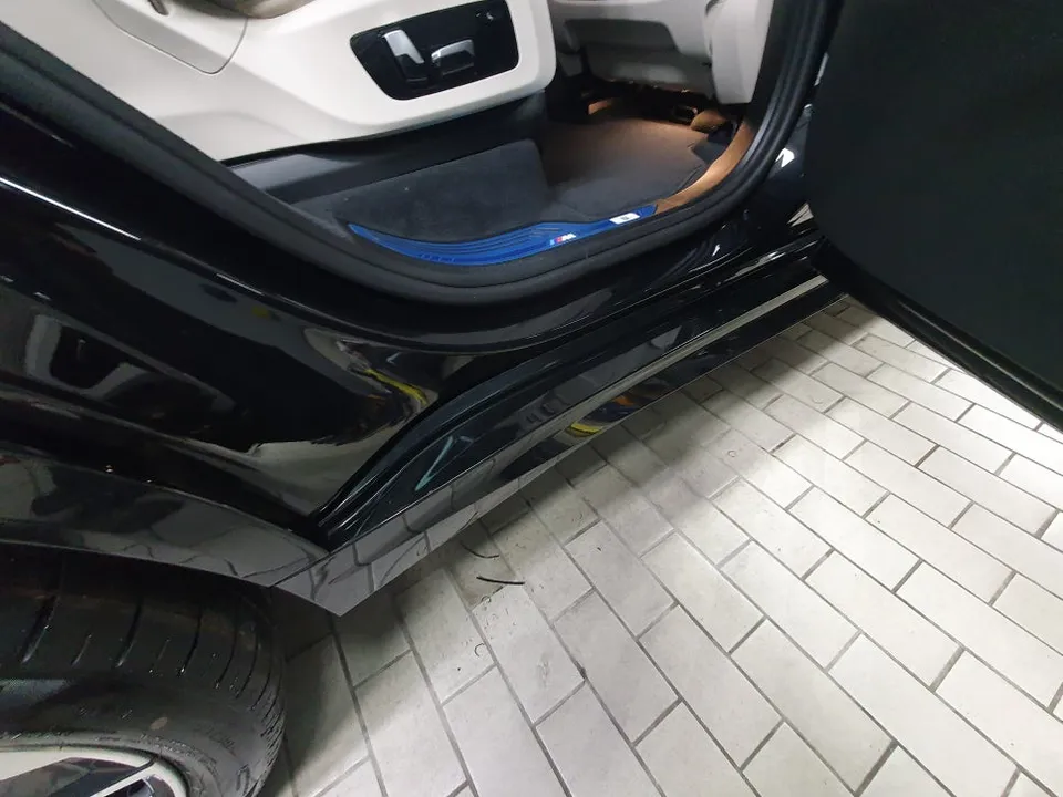 BMW X7のPPF施工事例|費用目安・仕上がり 施工写真 1-3