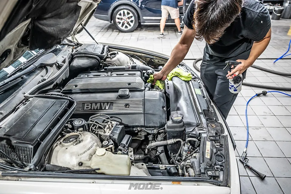 BMW 5 Seriesのガラスコーティング事例 施工写真 2-2