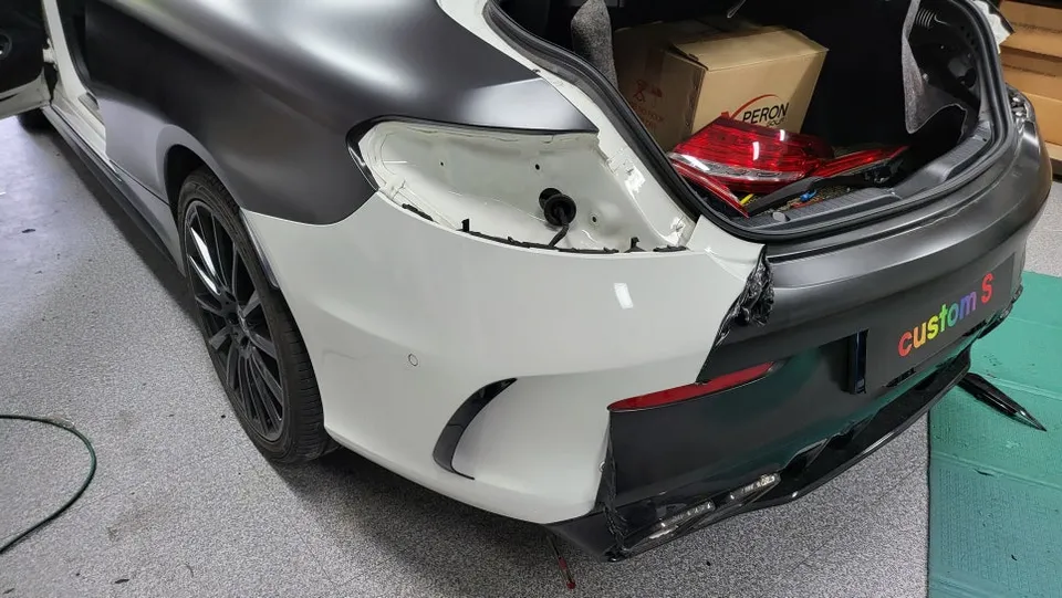 Mercedes-Benz Coupeのカーラッピング事例｜費用目安・仕上がり 施工写真 1-3