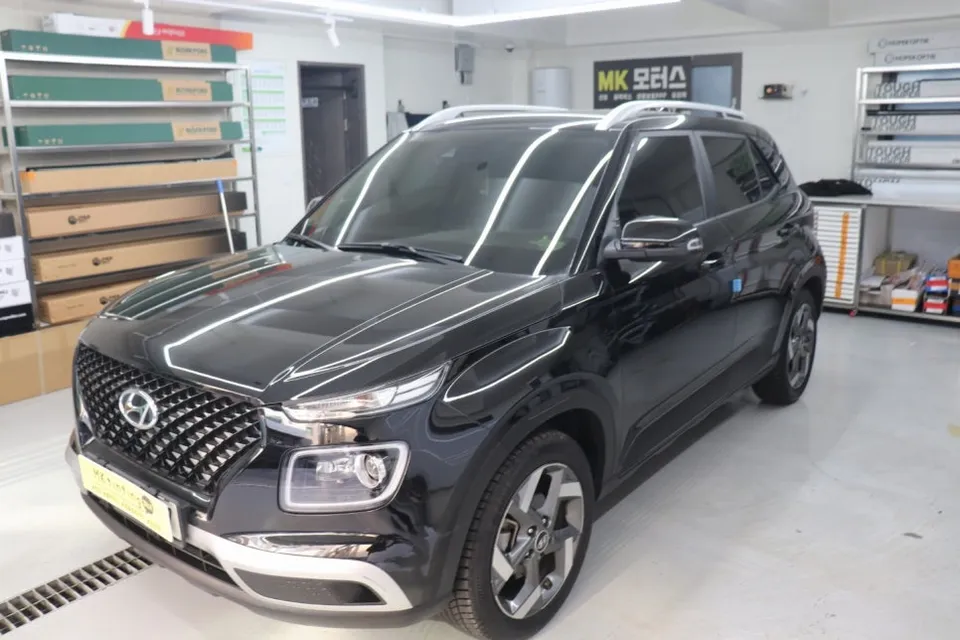 Hyundai Venue Window Tinting Review: Royal 901 Re-application photo 4