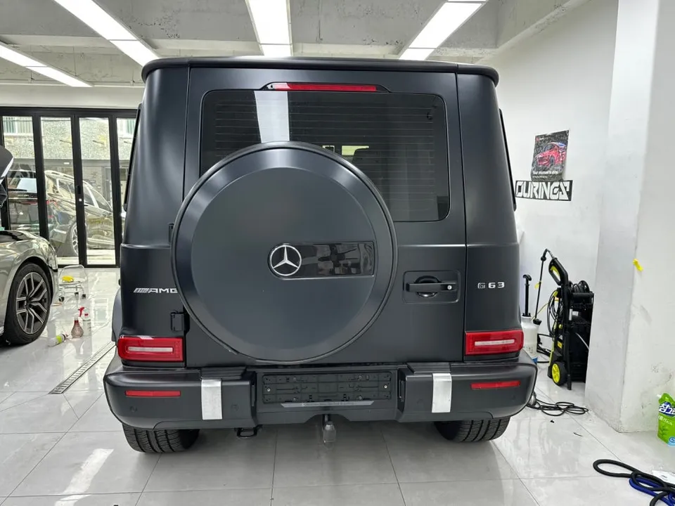 Mercedes-Benz G63 AMGのカーラッピング事例 施工写真 3-1