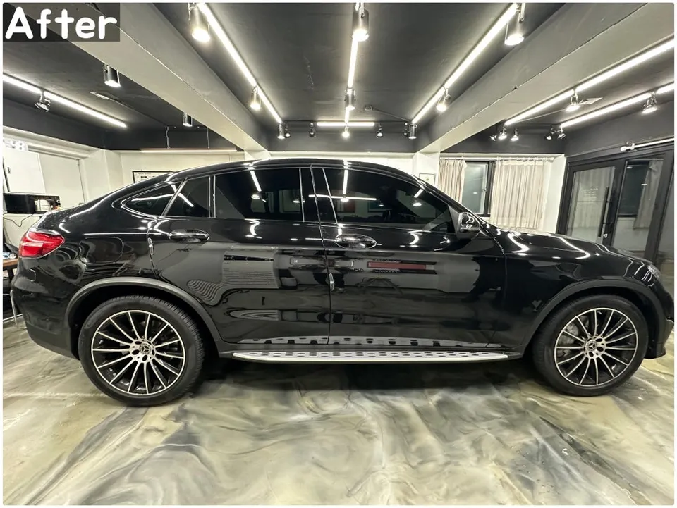 Mercedes-Benz GLCのカーラッピング事例 施工写真 3