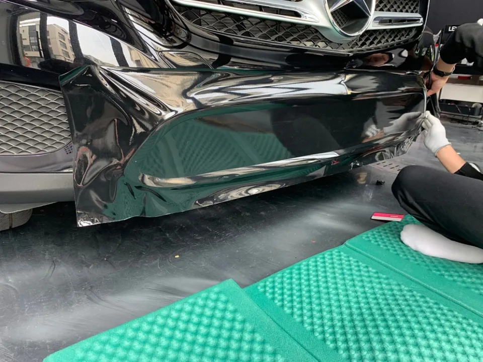 Mercedes-Benz GLC vinyl wrap - Mercedes-Benz GLC Vinyl Wrap Review: All Black Transformation photo 3