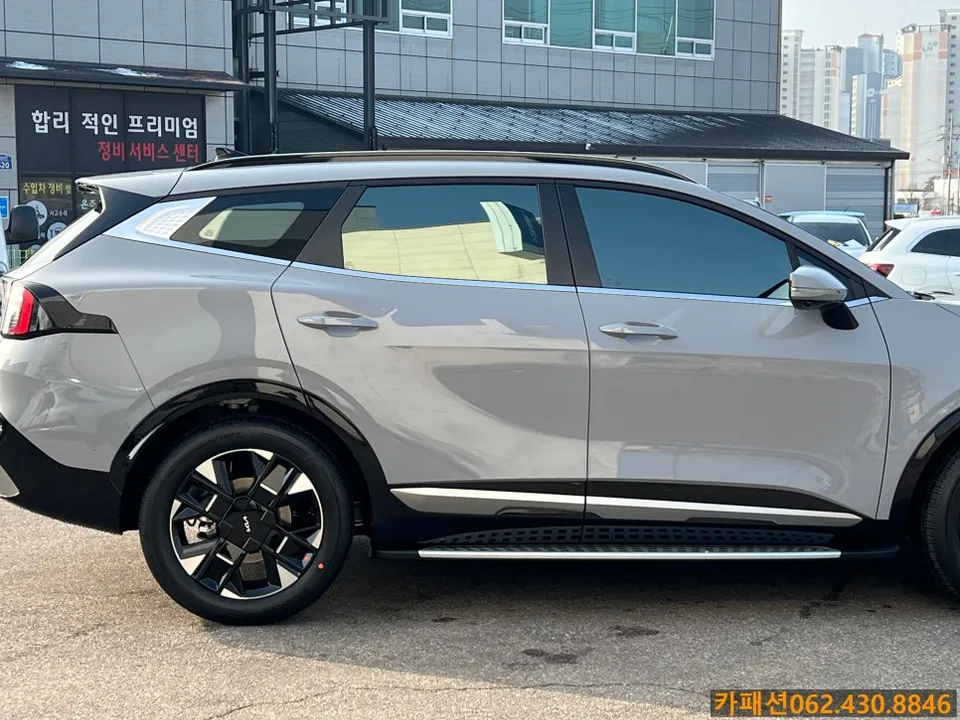 Kia Sportage NQ5のカーフィルム施工事例｜費用目安・仕上がり 施工写真 1-3