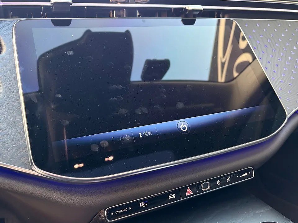メルセデス・ベンツ Eクラス W213 PPF施工事例 施工写真 2-2