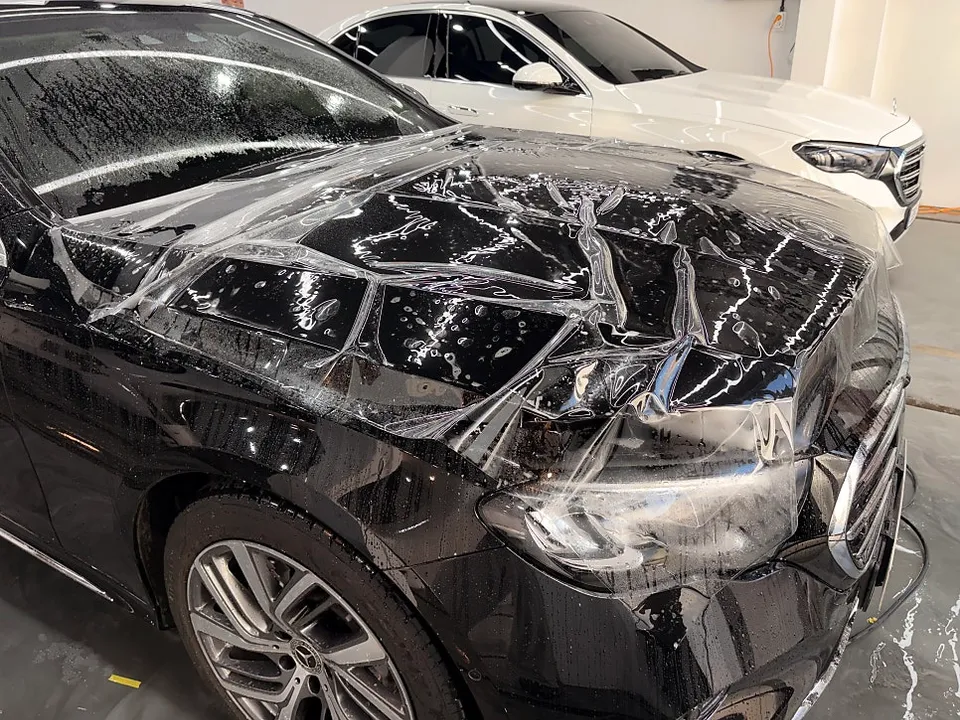 メルセデス・ベンツ Eクラス W213 PPF施工事例 施工写真 3-2