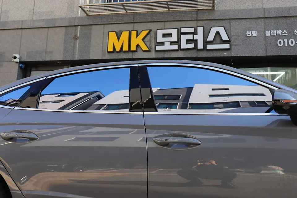 Hyundai Sonataのカーフィルム施工事例|費用目安・仕上がり 施工写真 3-3