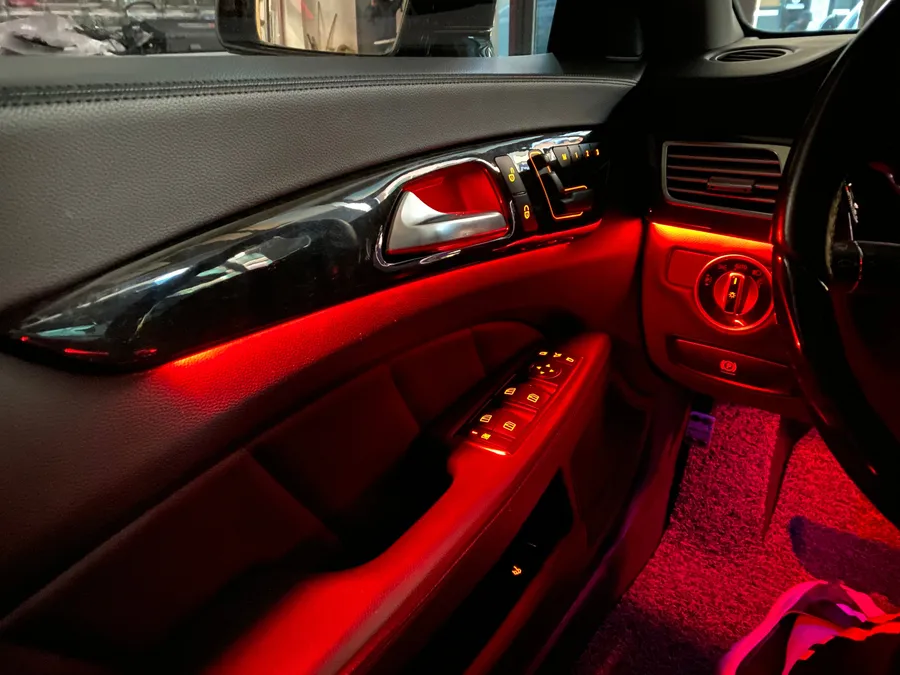 Mercedes-Benz CLS ambient lighting - Mercedes-Benz CLS Ambient Lighting Upgrade Review photo 4