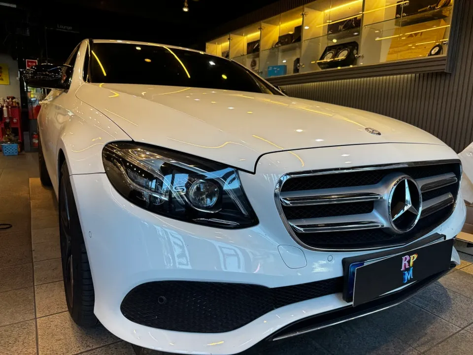 Mercedes-Benz E-Class W213 car audio review