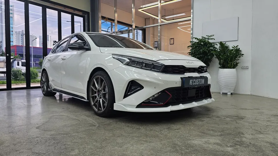 Kia K3 GT body kit - Kia K3 GT Body Kit Review: Simple Front Lip Upgrade photo 5