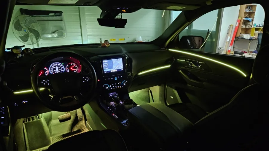 Chevrolet Traverse ambient lighting - Chevrolet Traverse Ambient Lighting Review photo 4