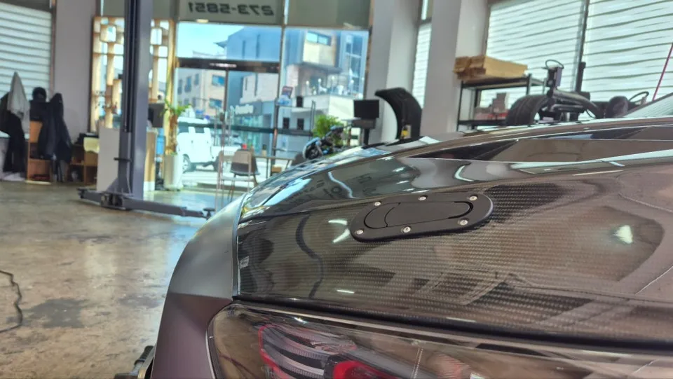 Hyundai Veloster JS body kit - Hyundai Veloster JS Body Kit Review: Real Carbon Aero Kit Cost photo 6