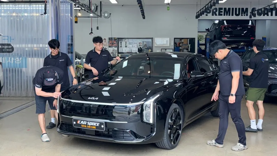 Kia K8のカーフィルム施工事例|費用目安と仕上がり 施工写真 1-2