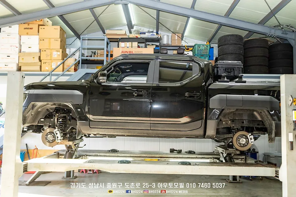 Kia Tasman  - Kia Tasman Performance Upgrade Review: 2-Inch Lift & 33-Inch Tire photo 4