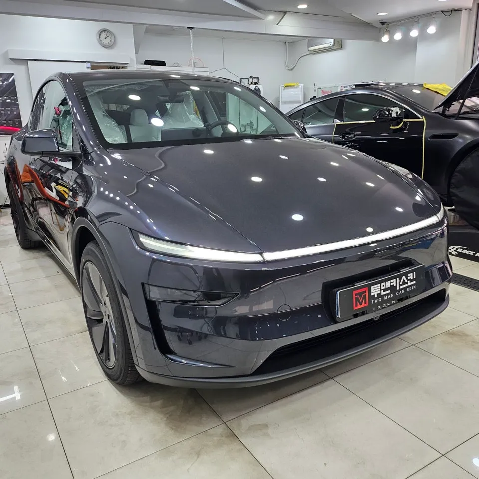 Tesla Model Yのカーフィルム施工事例｜費用目安・仕上がり 施工写真 3-1