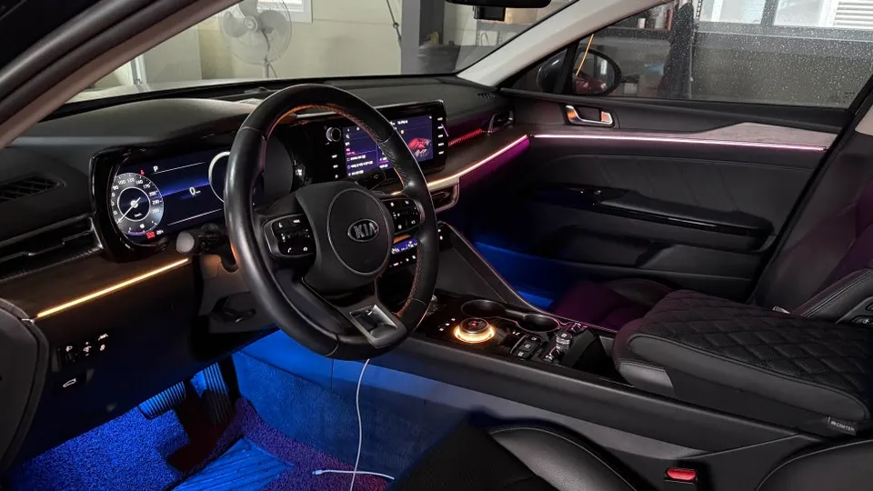 Kia K5 DL3 ambient lighting - Kia K5 DL3 Ambient Lighting Review: Glow RGB Air photo 5