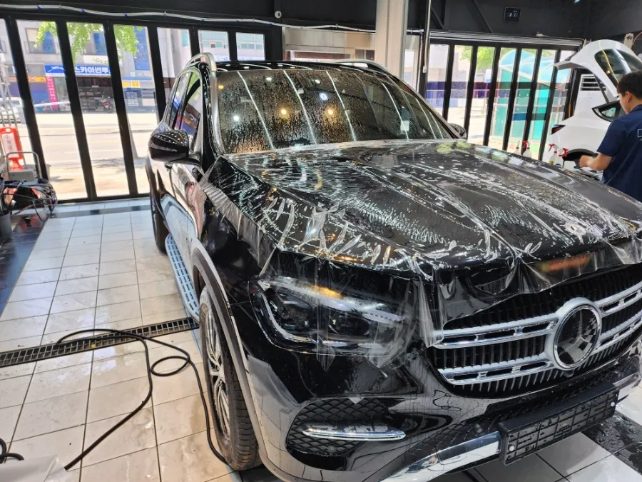 Mercedes-Benz GLE 350 PPF施工事例｜費用目安・仕上がり 施工写真 2-3