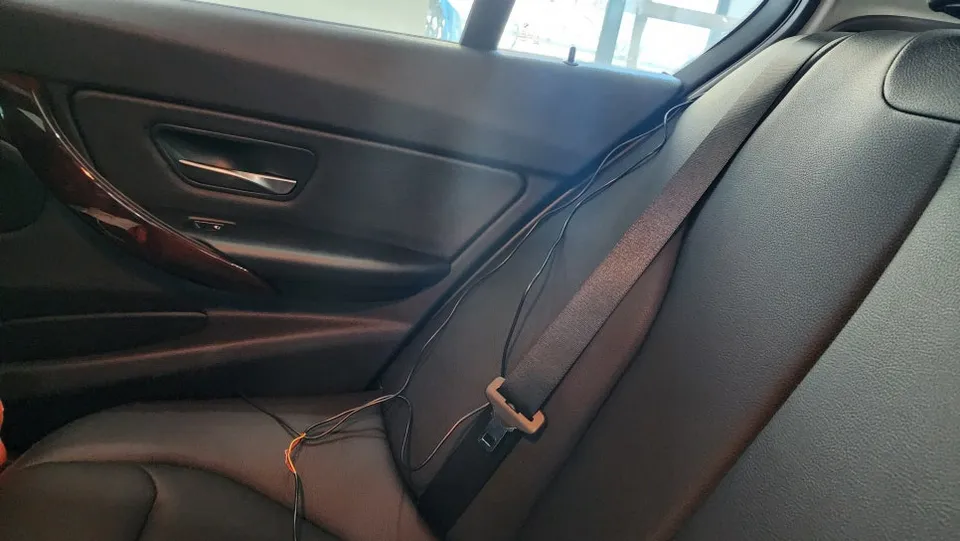 BMW 3 Series F30 Ambient Lighting Review - Cost & Results photo 8